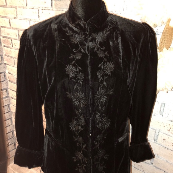 Apt. 9 Women’s Velvet Jacket - Picture 6 of 8